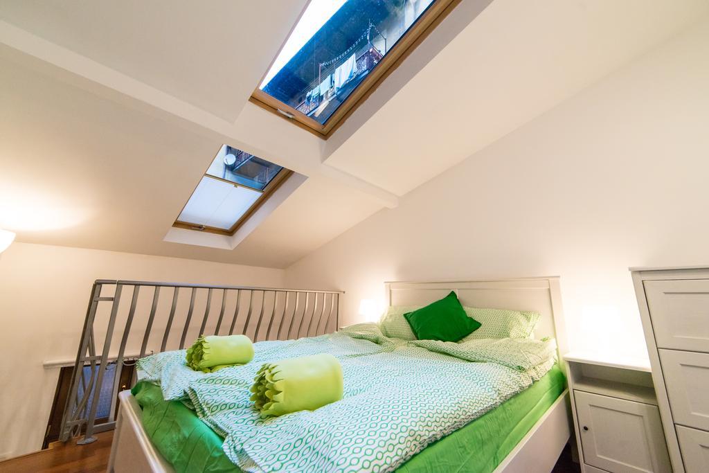 Quiet & Cosy Apt In The Heart Of Old Cracow Krakow Bagian luar foto