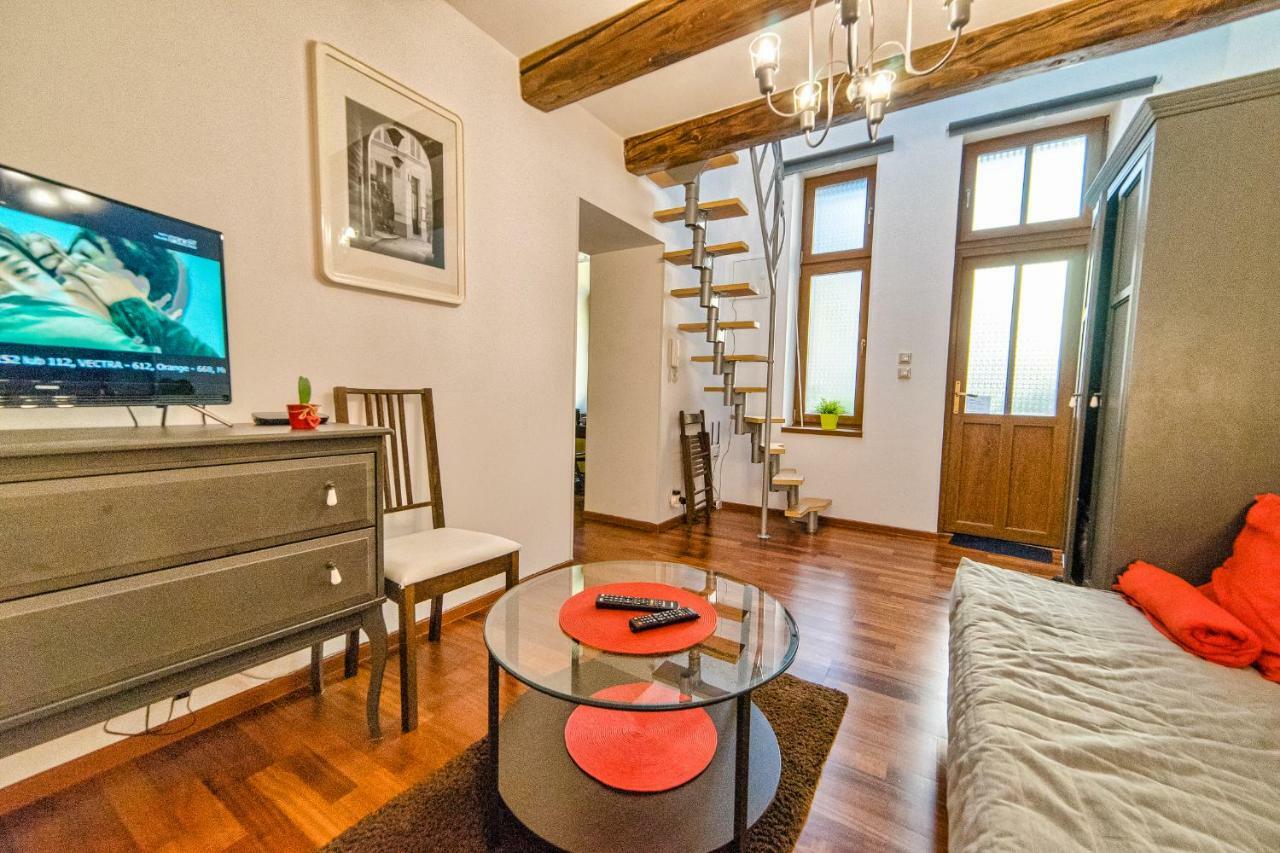 Quiet & Cosy Apt In The Heart Of Old Cracow Krakow Bagian luar foto